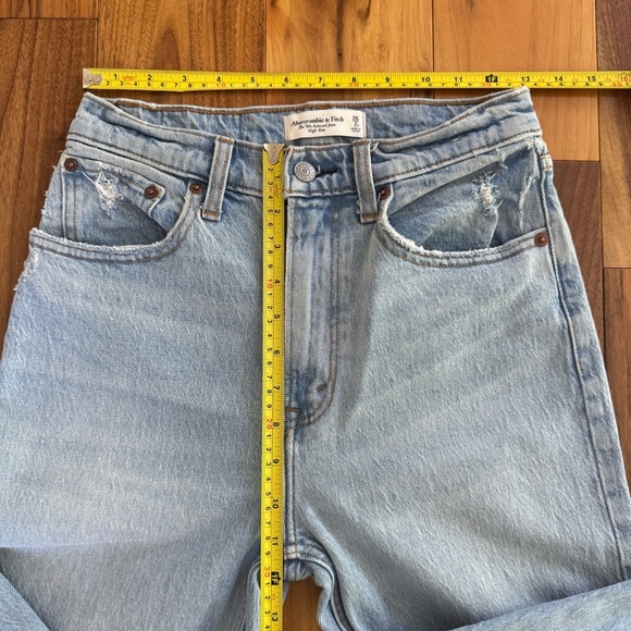 Abercrombie & Fitch The 90s Relaxed Jean High Rise 26 / 2 S - Picture 12 of 14